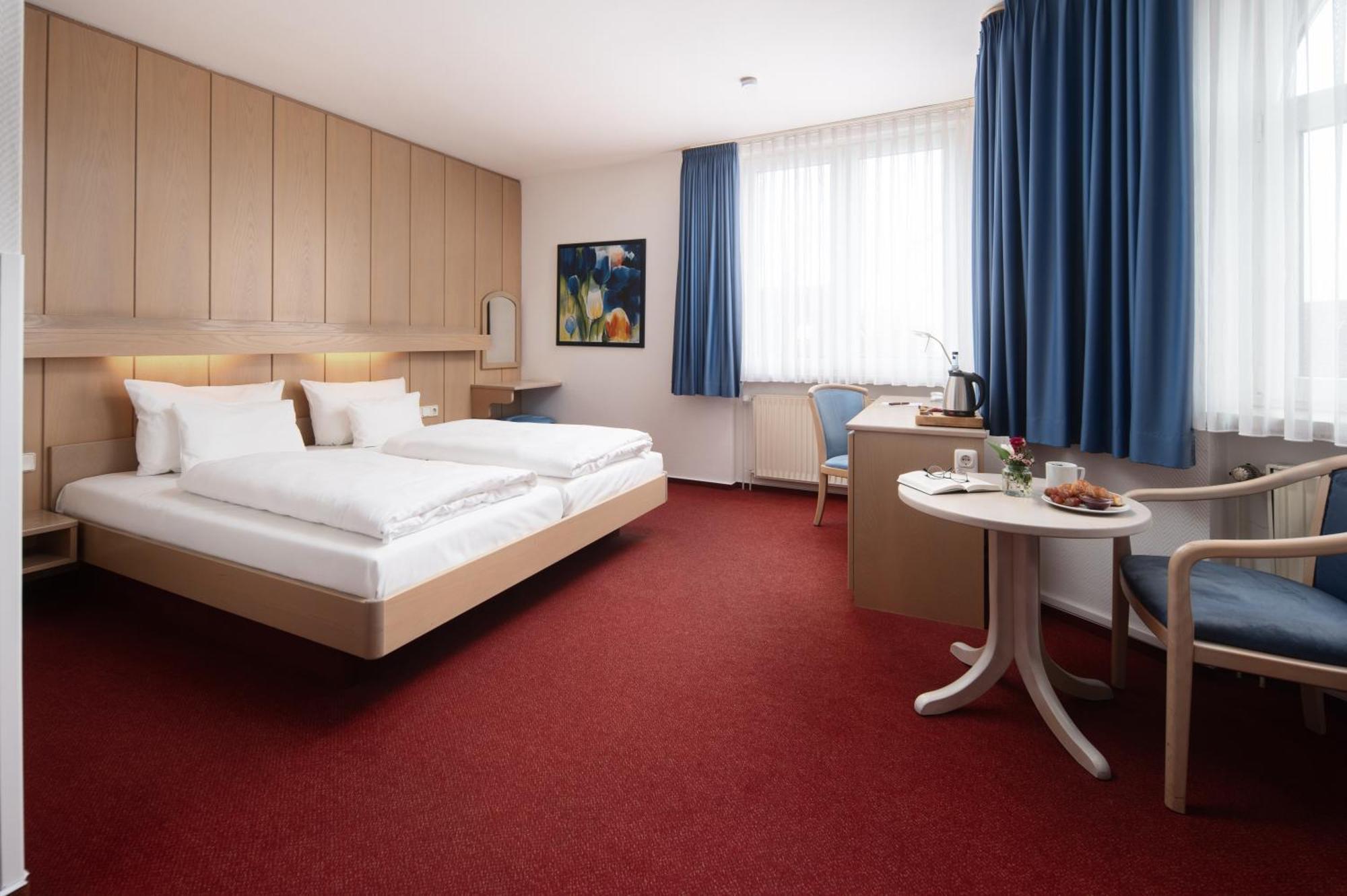 Best Western Hotel Heide Oldenburg Esterno foto
