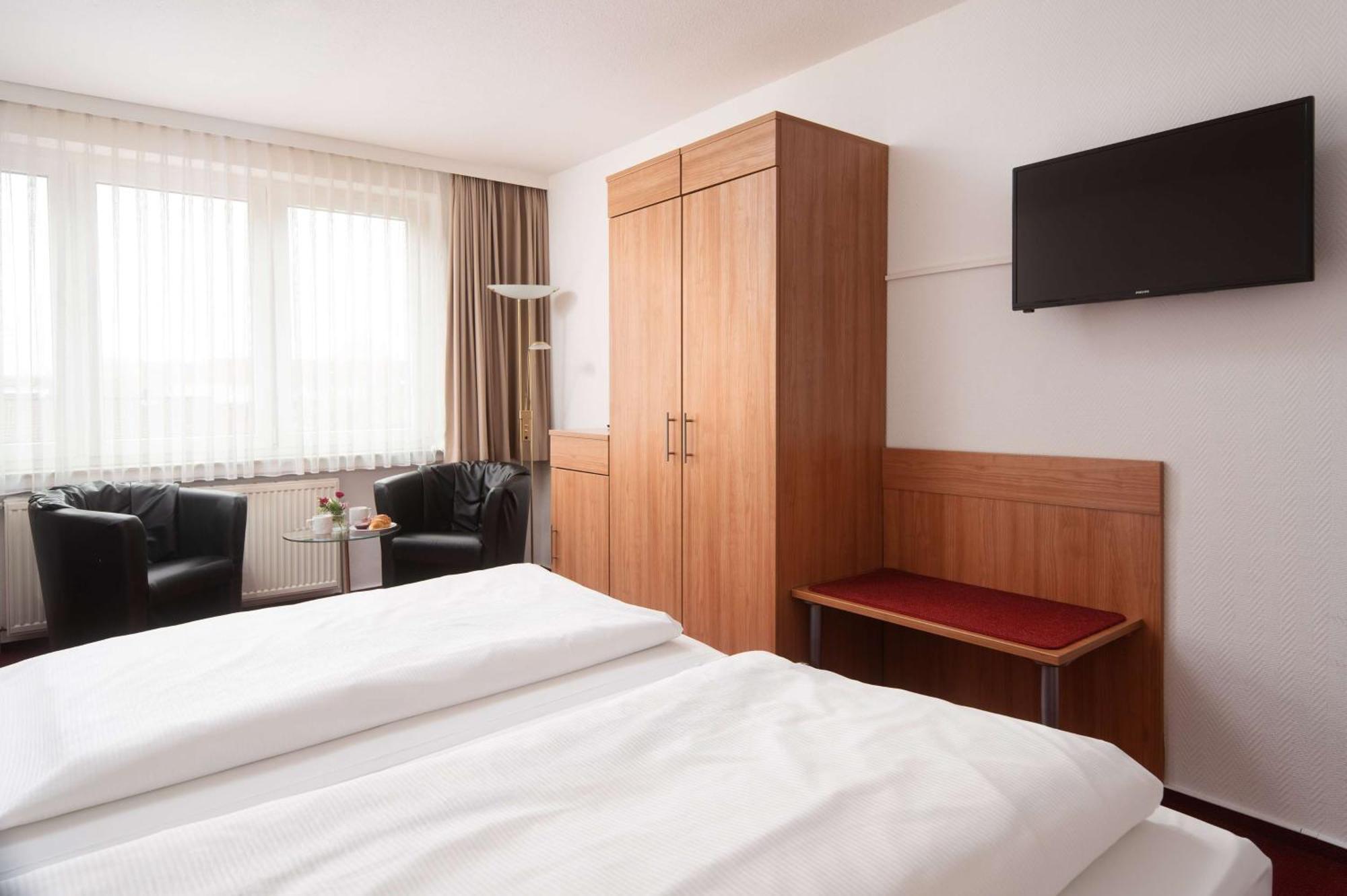 Best Western Hotel Heide Oldenburg Esterno foto