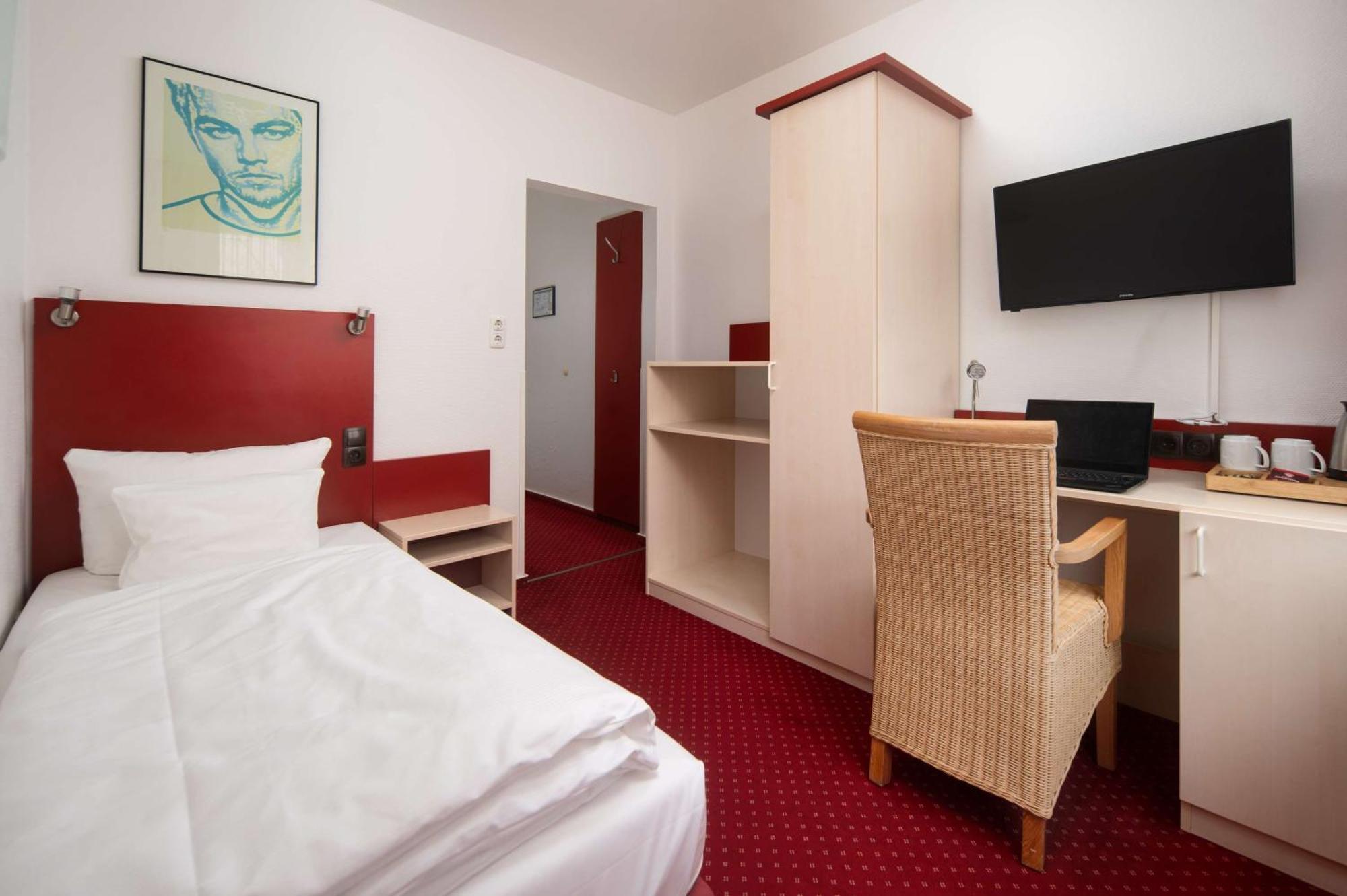 Best Western Hotel Heide Oldenburg Esterno foto